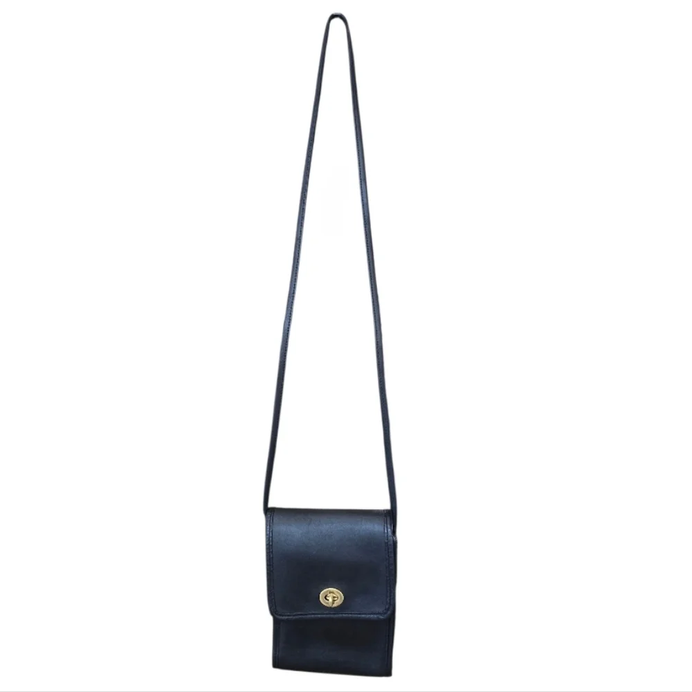 Coach Legacy Scooter Black Leather Vintage Crossbody Bag